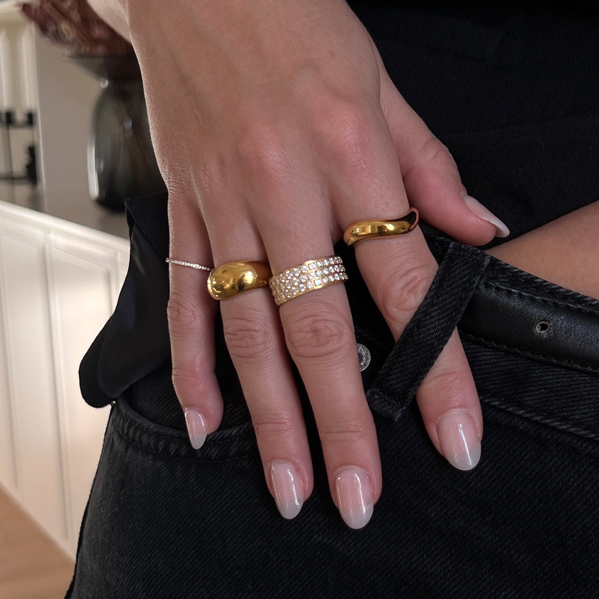 Jayla wave ring
