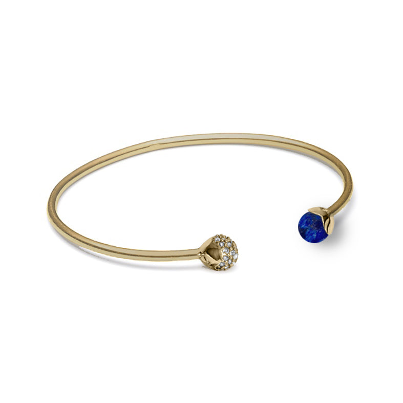 Glory armring i 18 karat guldbelagt sølv med blå lapis lazuli og 40 hvide topaser
