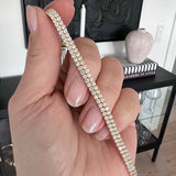 Curve tennis armbånd i 18 karat guldbelagt sølv med zirkonia
